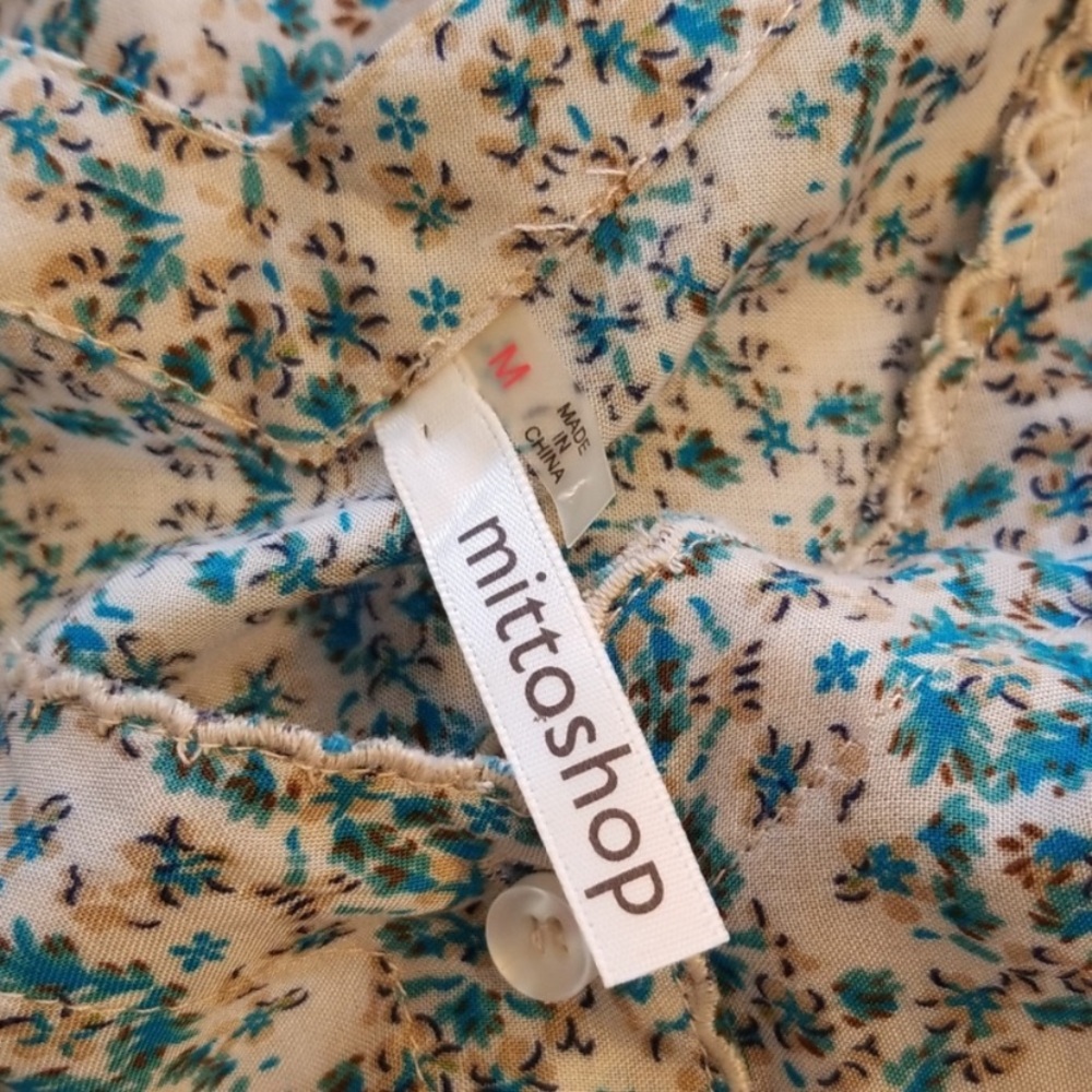 Gorgeous floral country dress - Picture 6 of 8